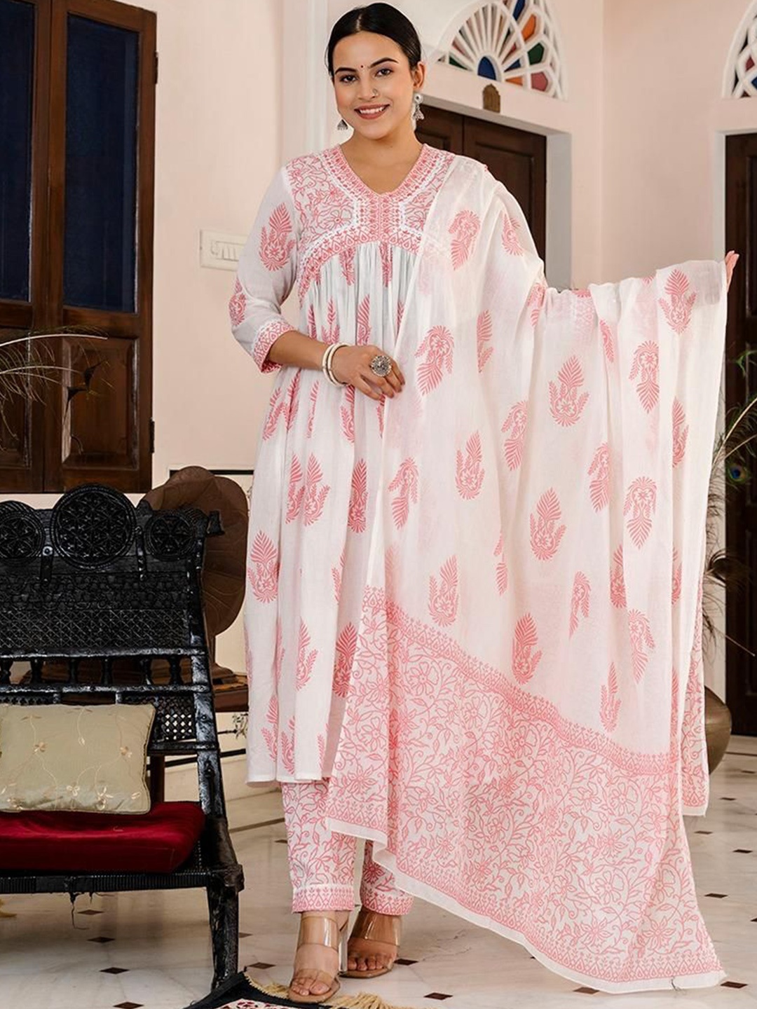 

RAABA Women Angrakha Patchwork Pure Cotton Kurta with Palazzos & With Dupatta, Pink