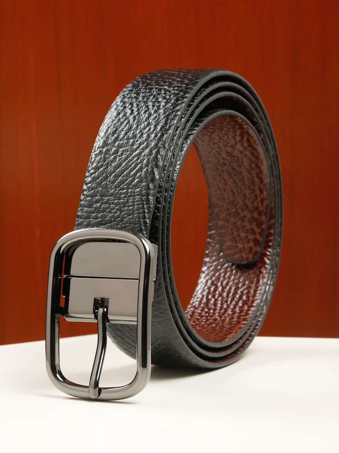 

Teakwood Leathers Men Textured Leather Reversible Formal Belt, Black