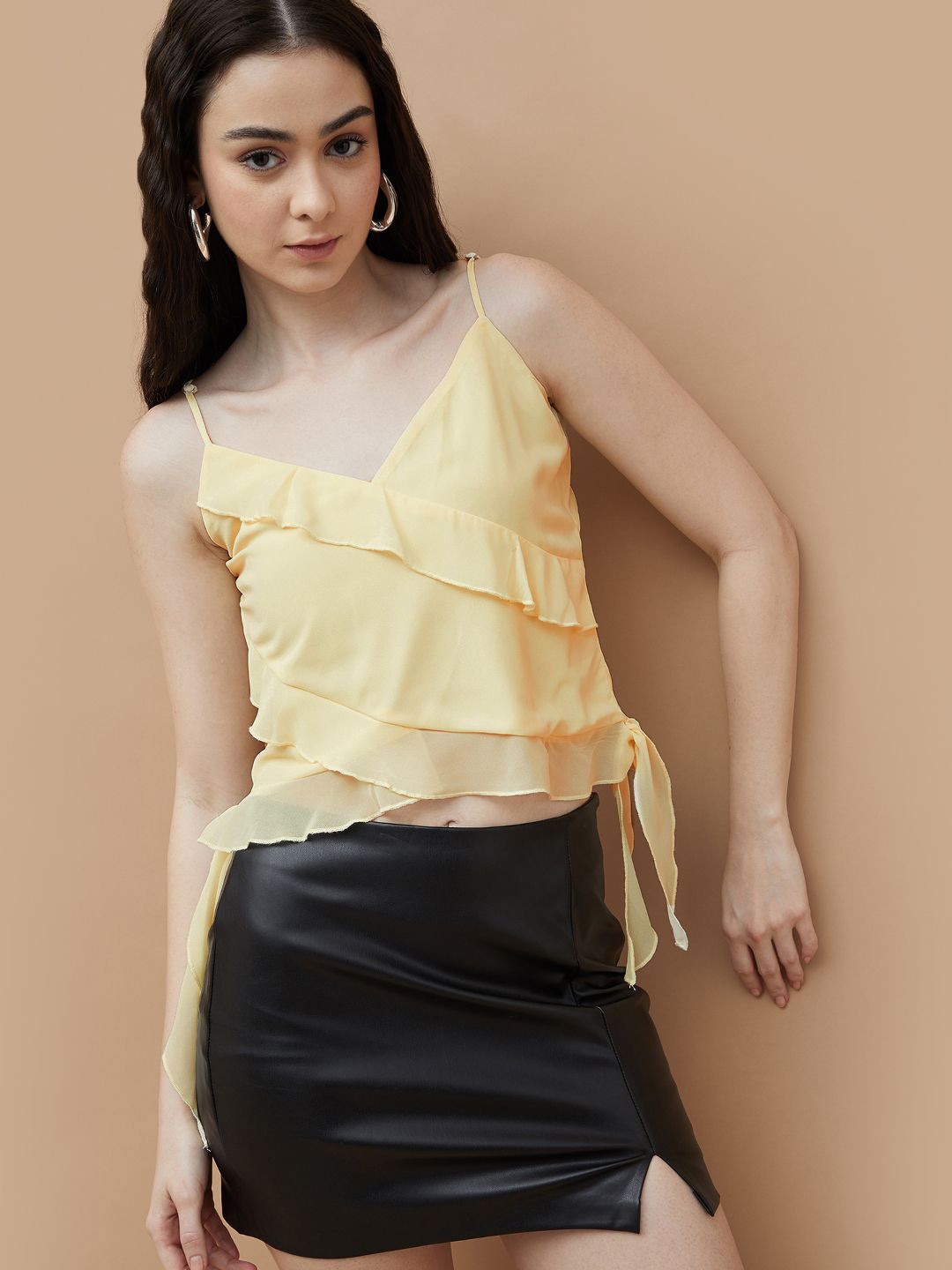 

Ginger by Lifestyle Top, Yellow