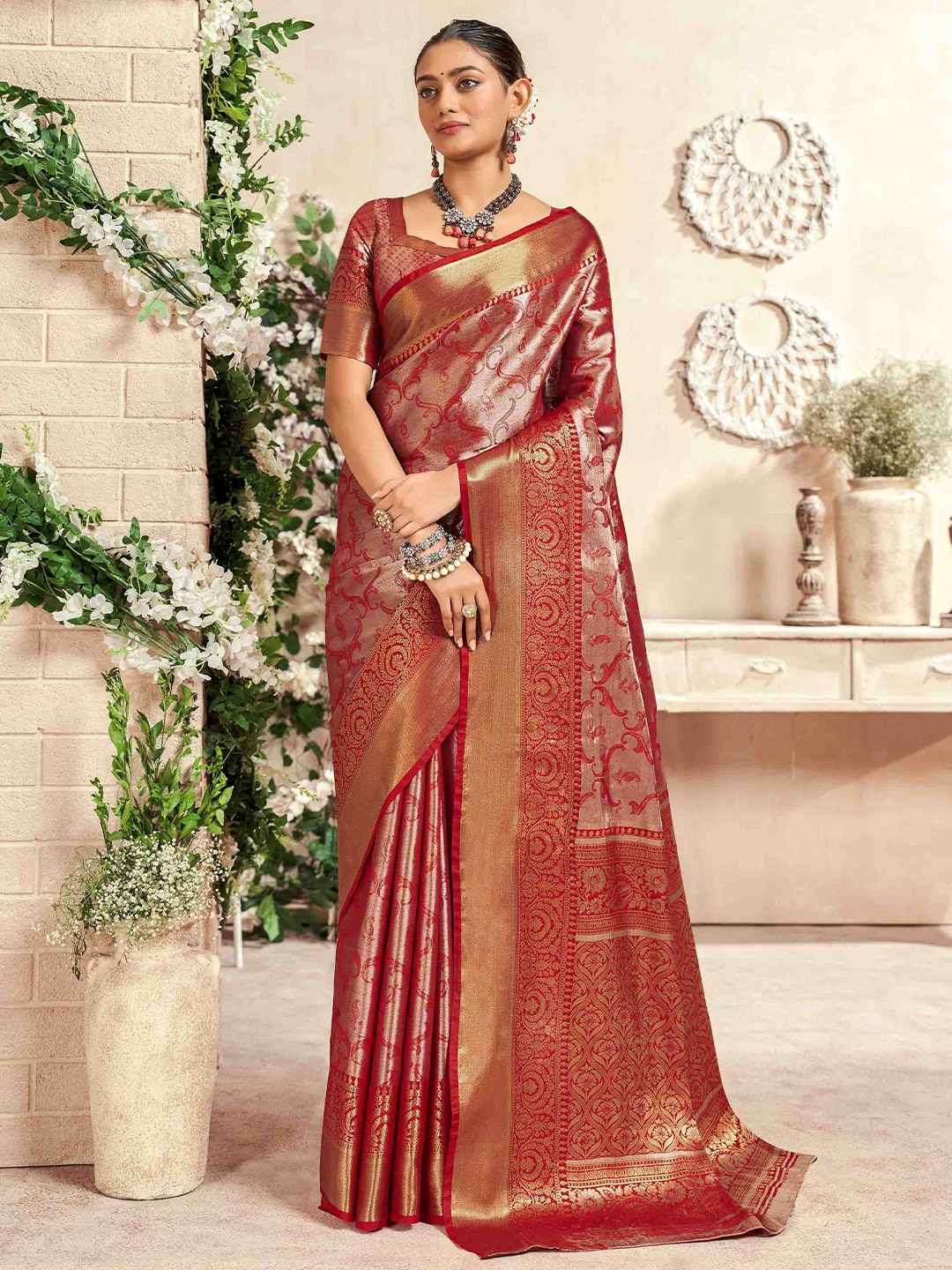

KIMISHA Ethnic Motifs Zari Silk Blend Dharmavaram Saree, Red