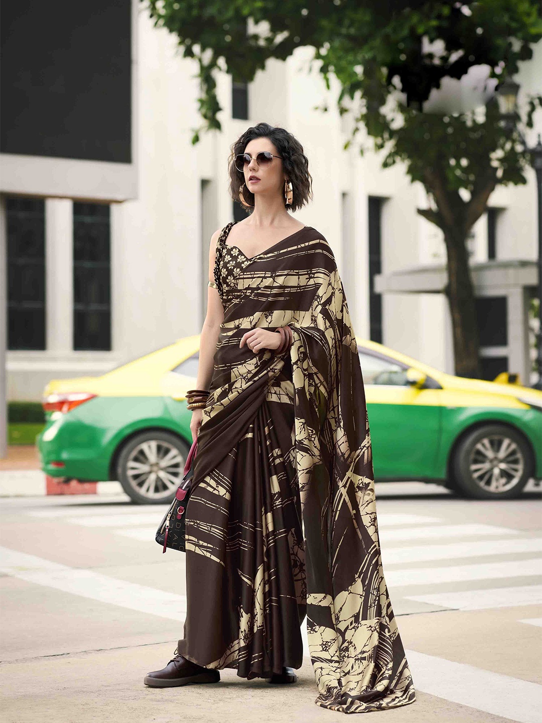 

Blissta Satin Saree, Coffee brown