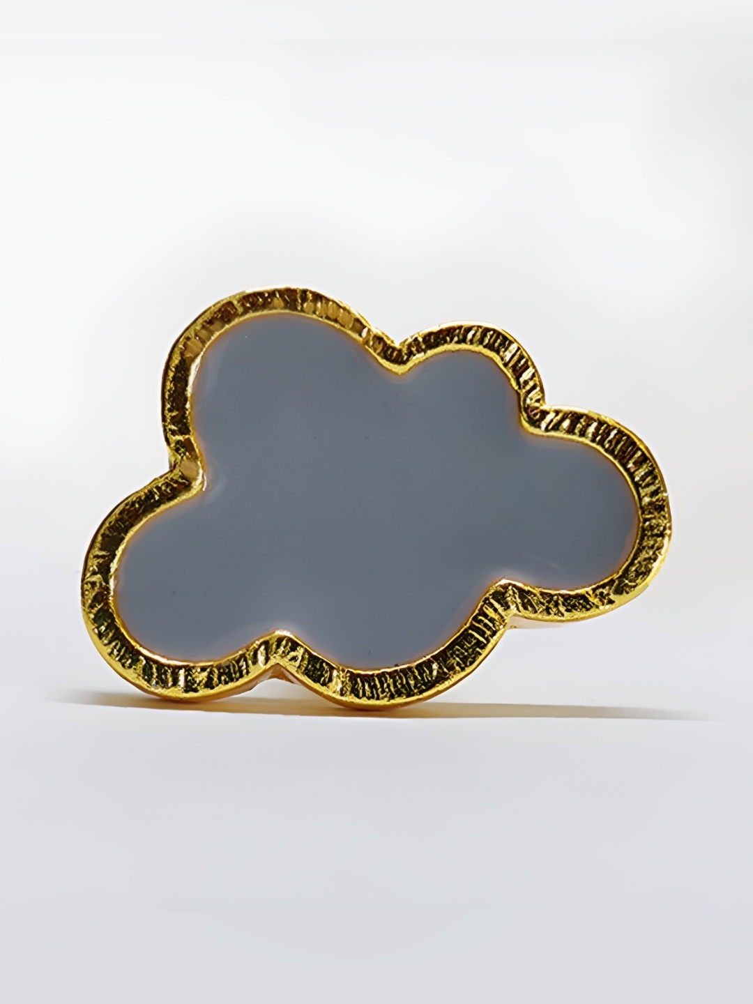 

Pinch of Pretty Grey Brass Cloud Knob