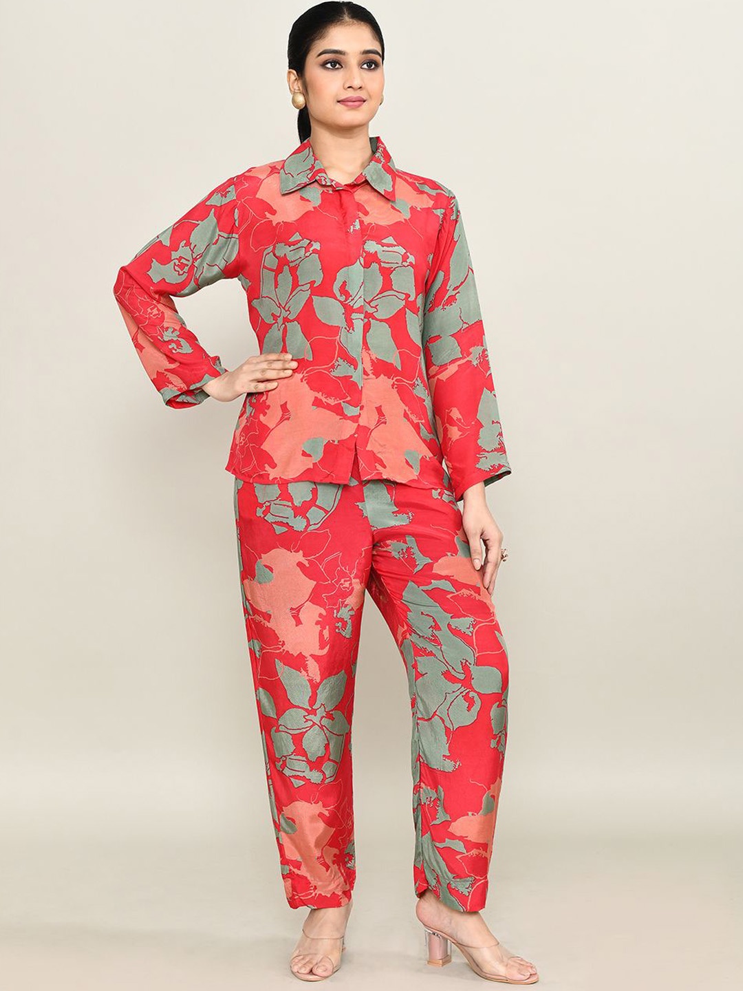 

The Maple Floral Printed Collared Shirt With Trousers, Red