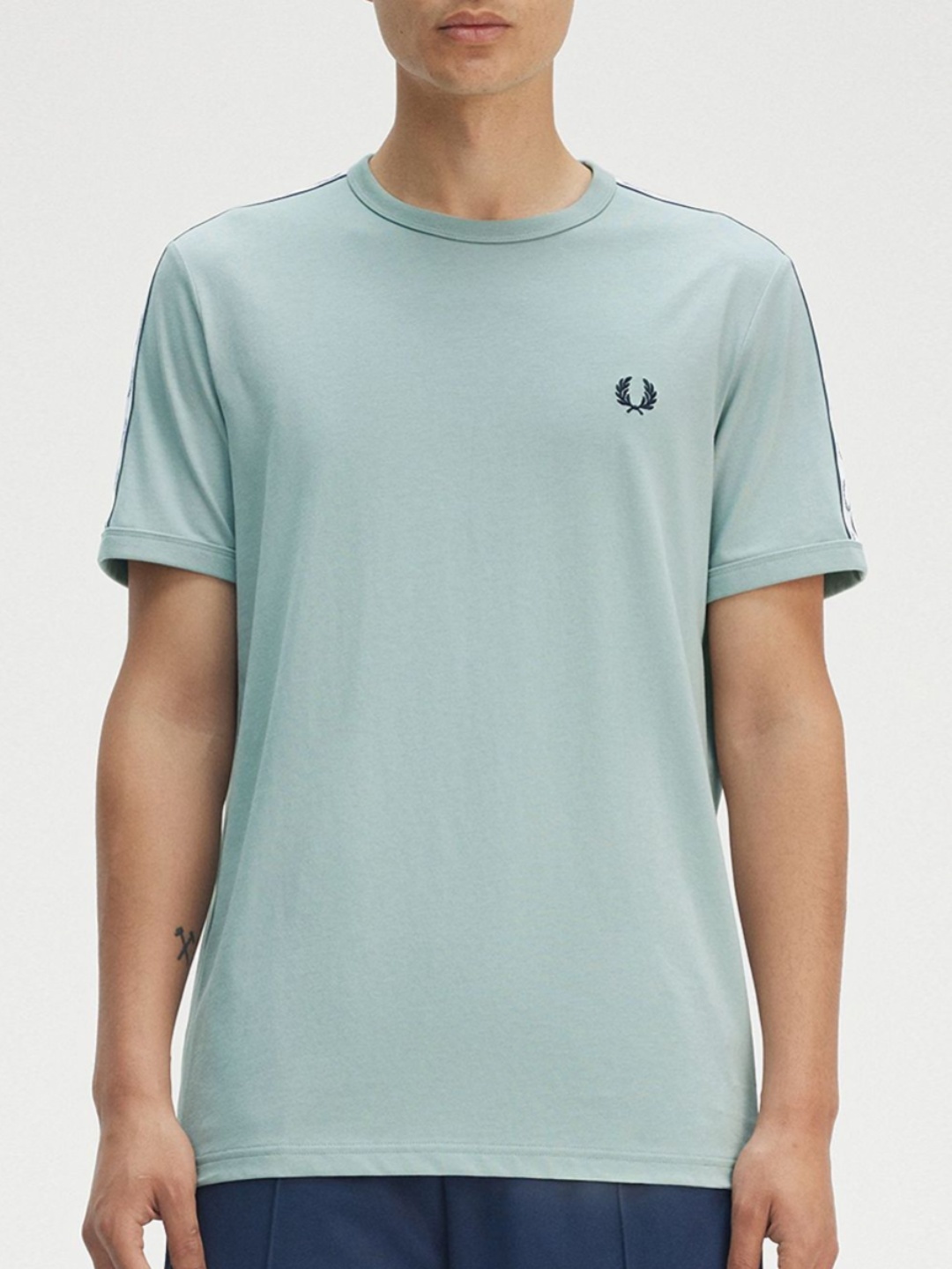 

Fred Perry Men Applique T-shirt, Na
