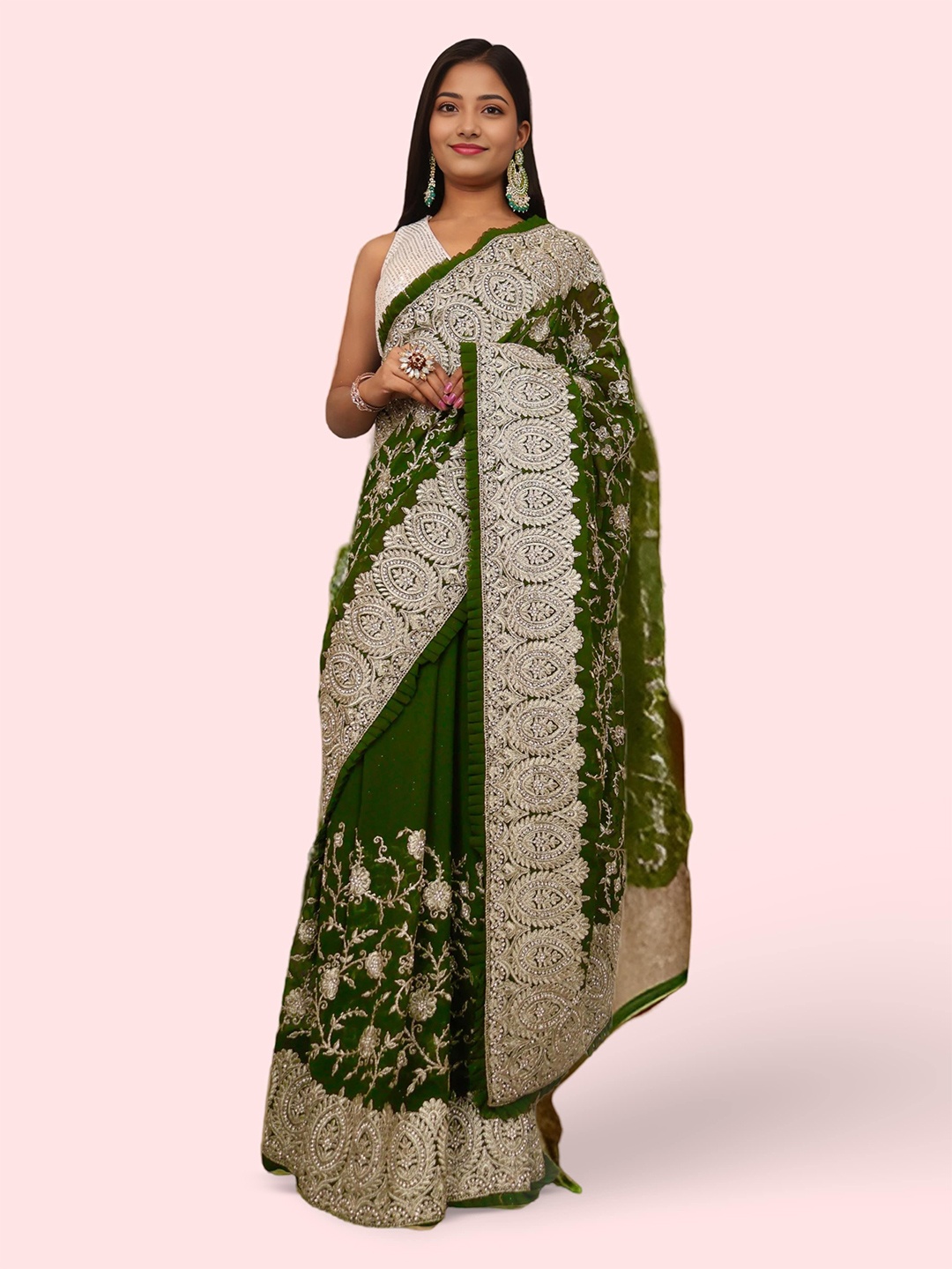 

Shreekama Floral Embroidered Poly Georgette Saree, Green