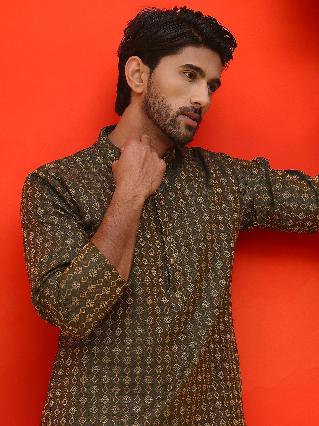 

Jompers Men Regular Kurta with Pyjamas, Olive