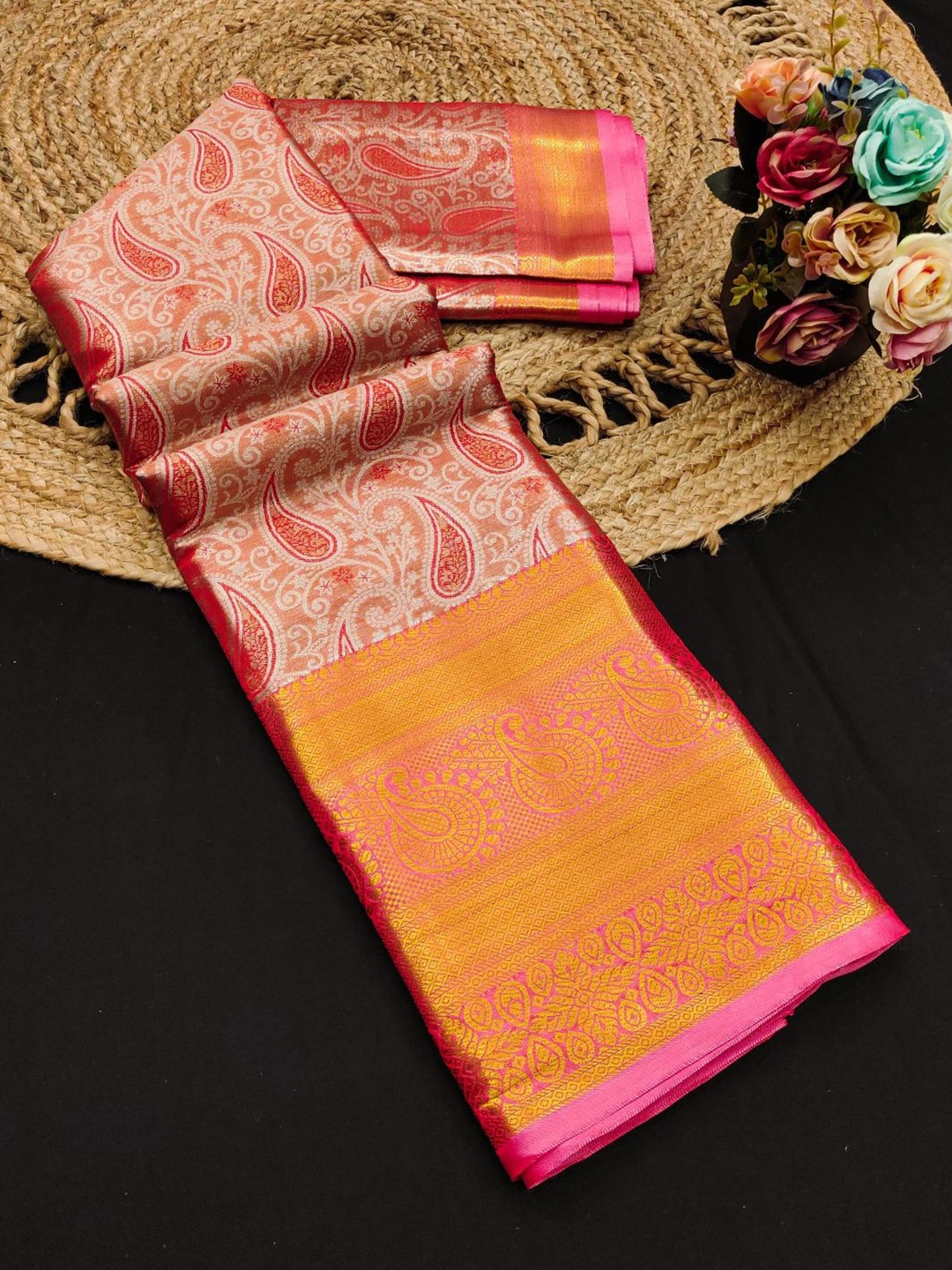 

yourwish Paisley Zari Pure Silk Kanjeevaram Saree, Orange