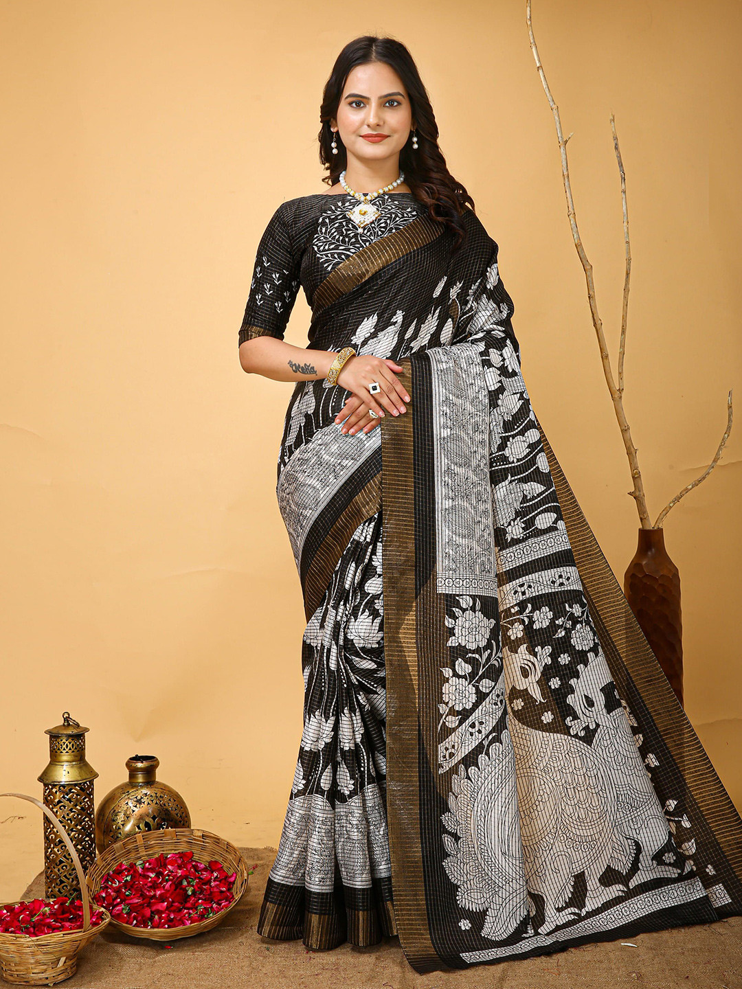 

DIVASTRI Kalamkari Pure Cotton Kanjeevaram Saree, Black