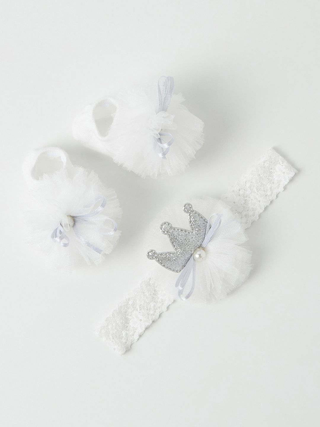 

Juniors by Babyshop Girls Cotton Booties, White