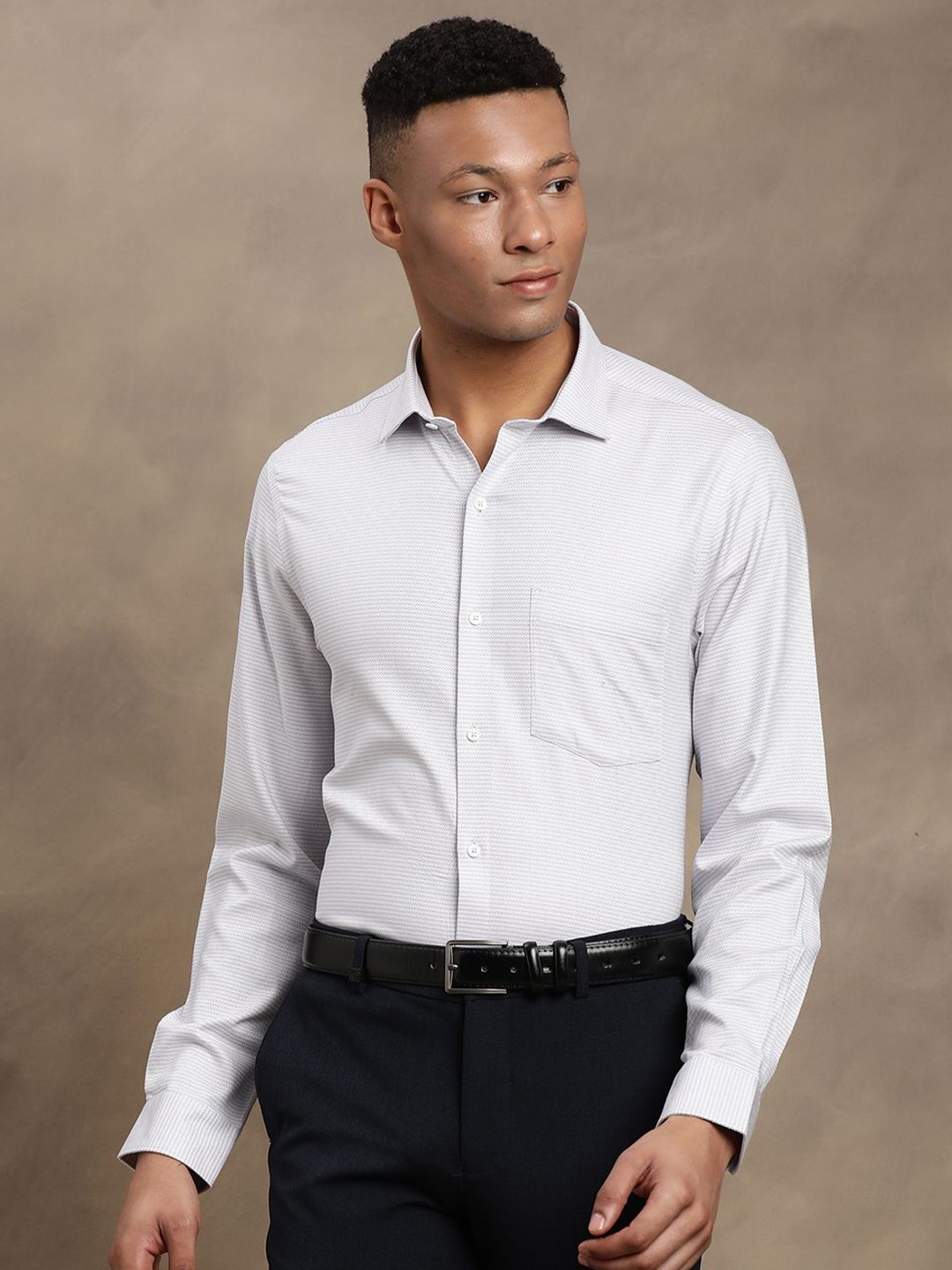 

Turtle Men Standard Slim Fit Opaque Formal Shirt, Grey