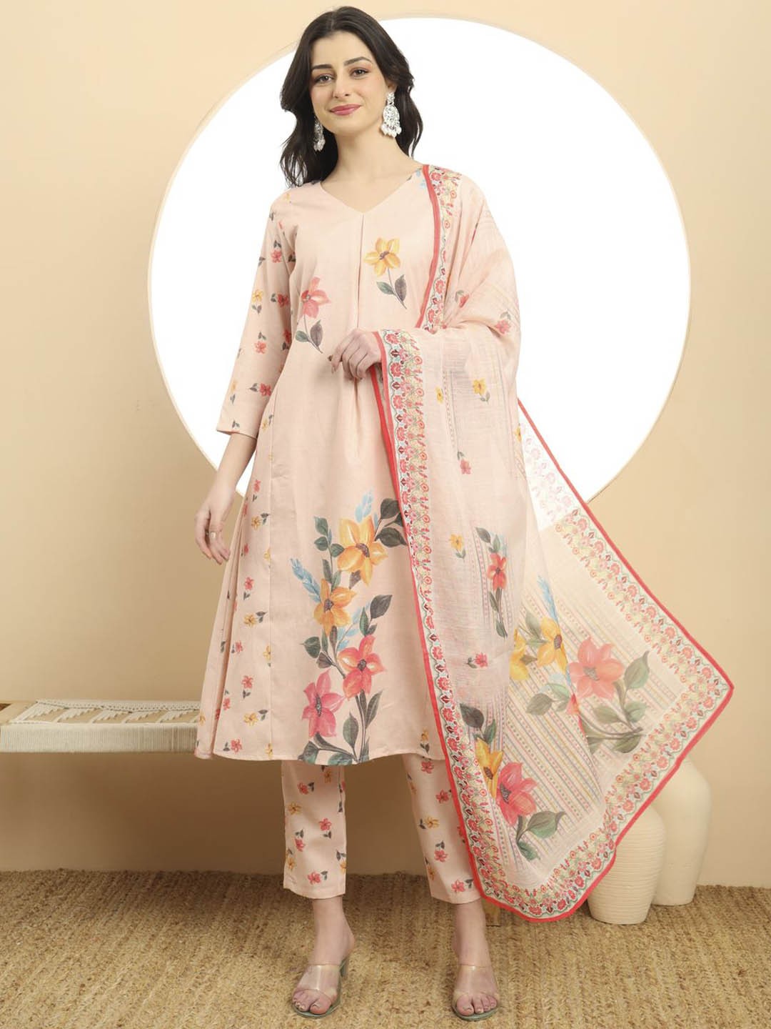 

Yufta Women Floral Printed Regular Linen Kurta with Trousers & With Dupatta, Peach