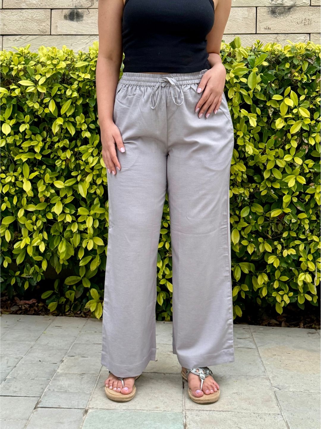 

Minimul Women Linen Straight Fit Mid-Rise Pants, Grey