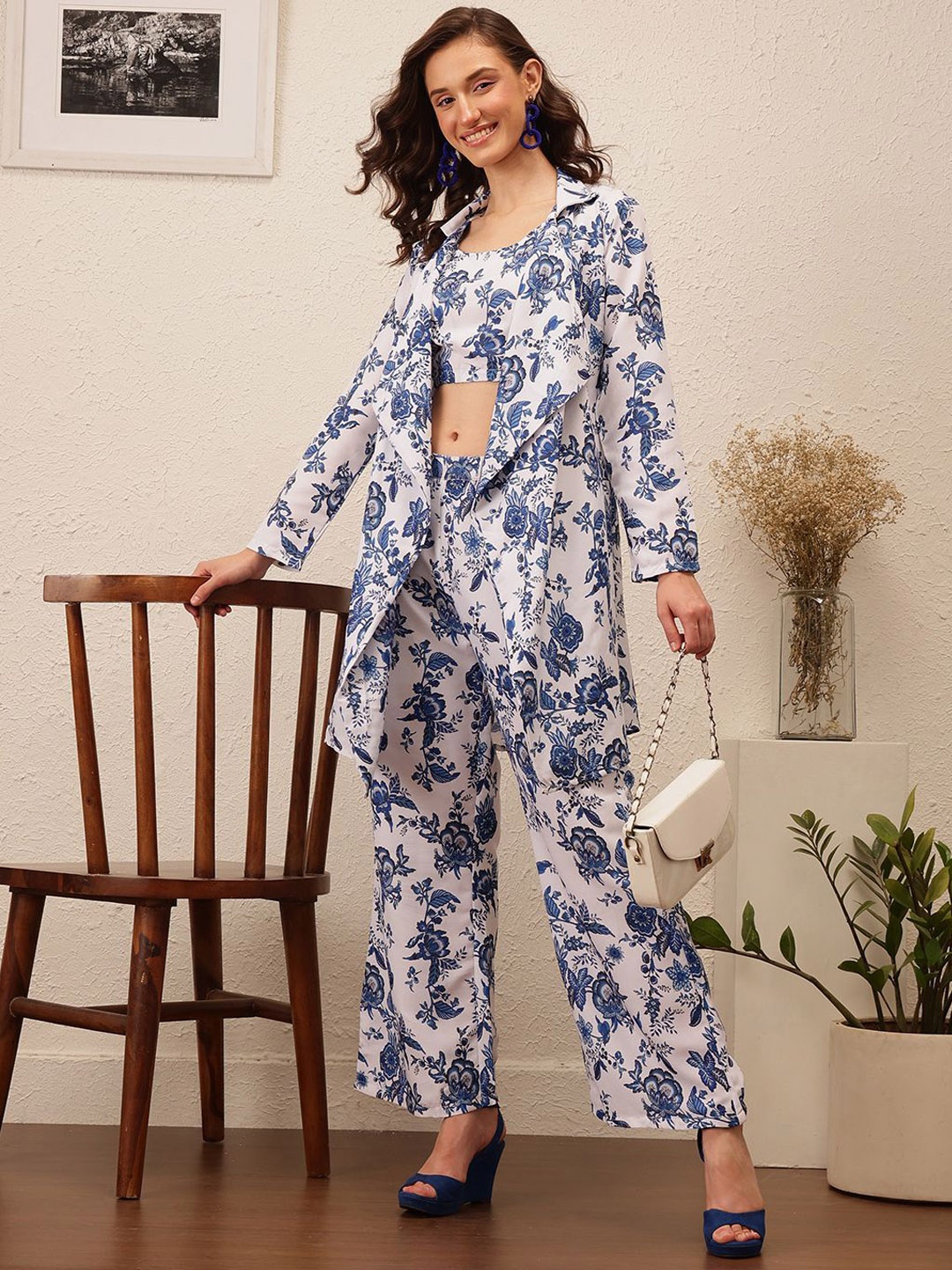 

CORSICA Floral Printed Shoulder Straps Top With Trousers And Jacket, White