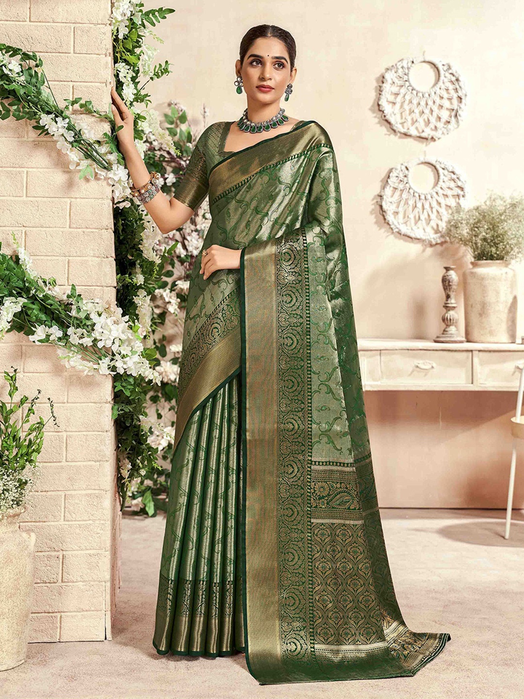 

KIMISHA Ethnic Motifs Zari Silk Blend Dharmavaram Saree, Green