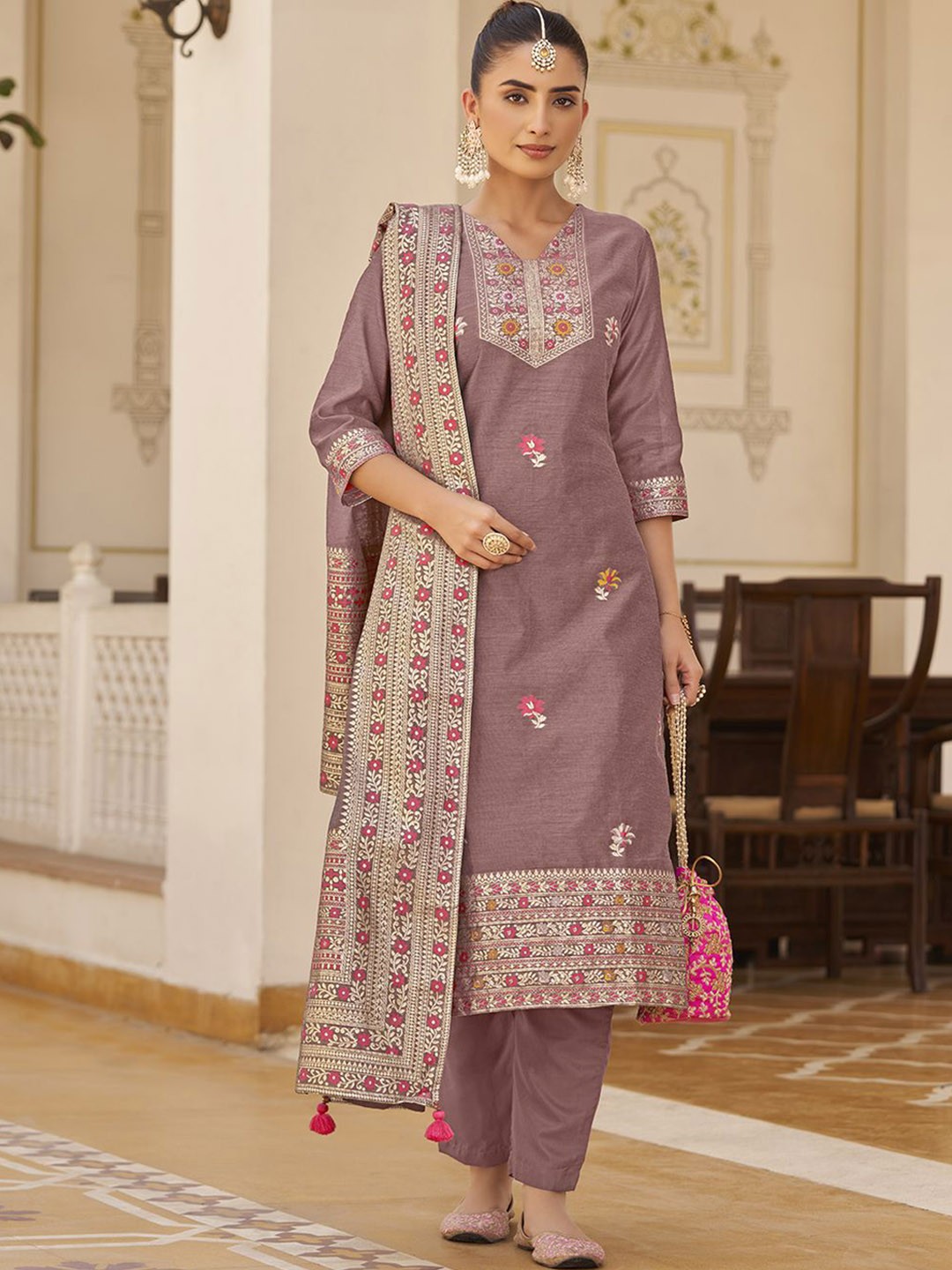 

KALINI Women Floral Regular Kurta with Trousers & With Dupatta, Violet