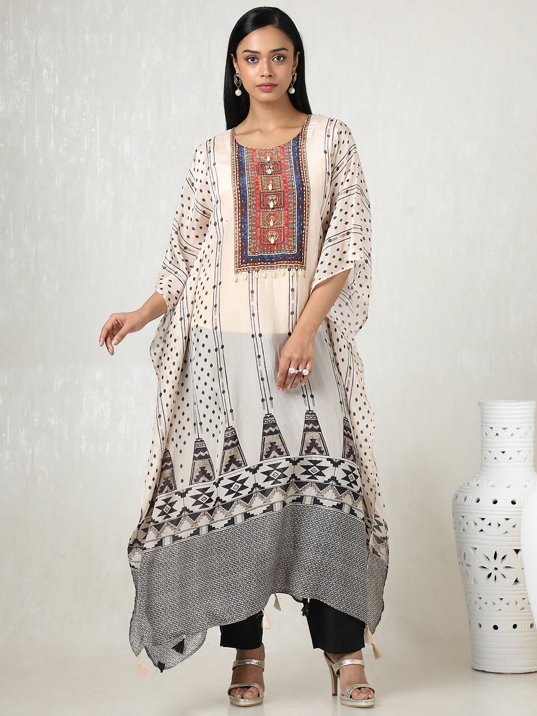 

Soch Women Floral Printed Regular Sequinned Kurta with Trousers, Cream