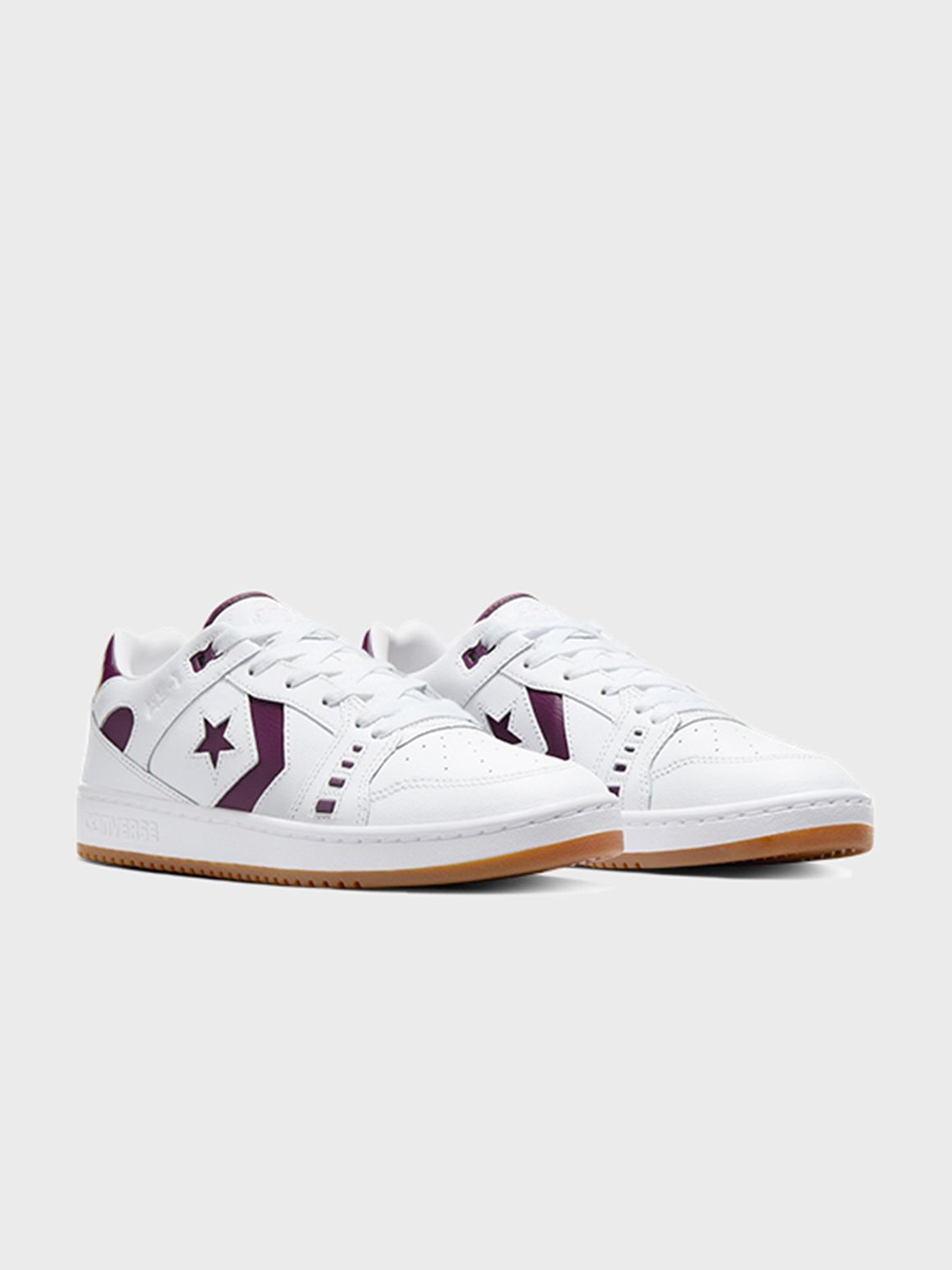 

Converse Unisex Leather Sneakers, White