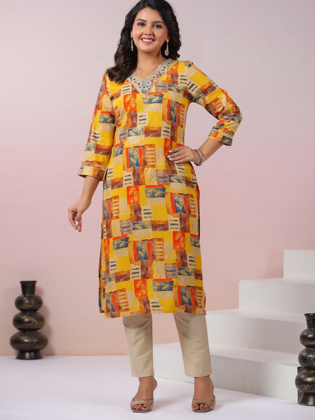 

AUTUMN LANE Floral Printed Pure Cotton Straight Kurta, Yellow