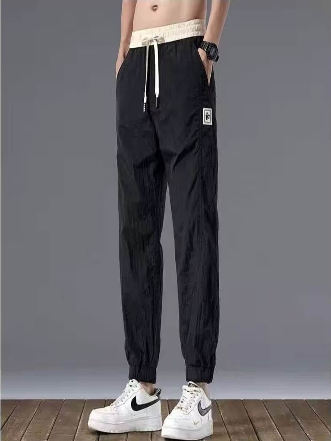 

HERE&NOW Men Joggers Trousers, Black