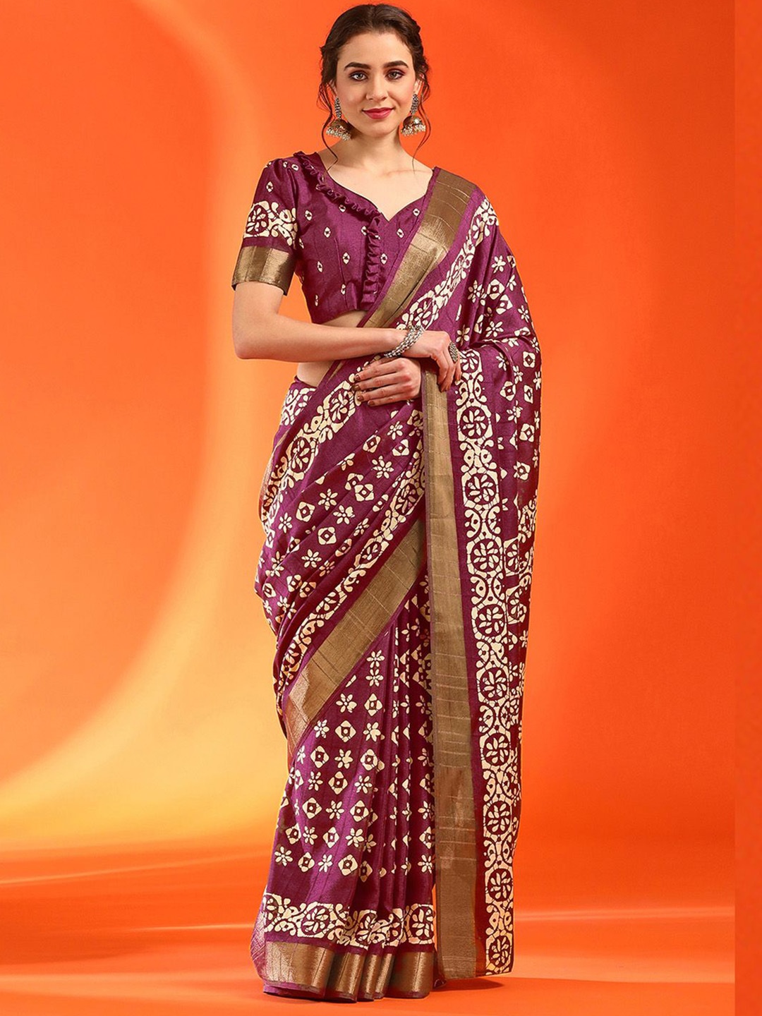 

Mitera Ethnic Motifs Silk Blend Sungudi Saree, Pink