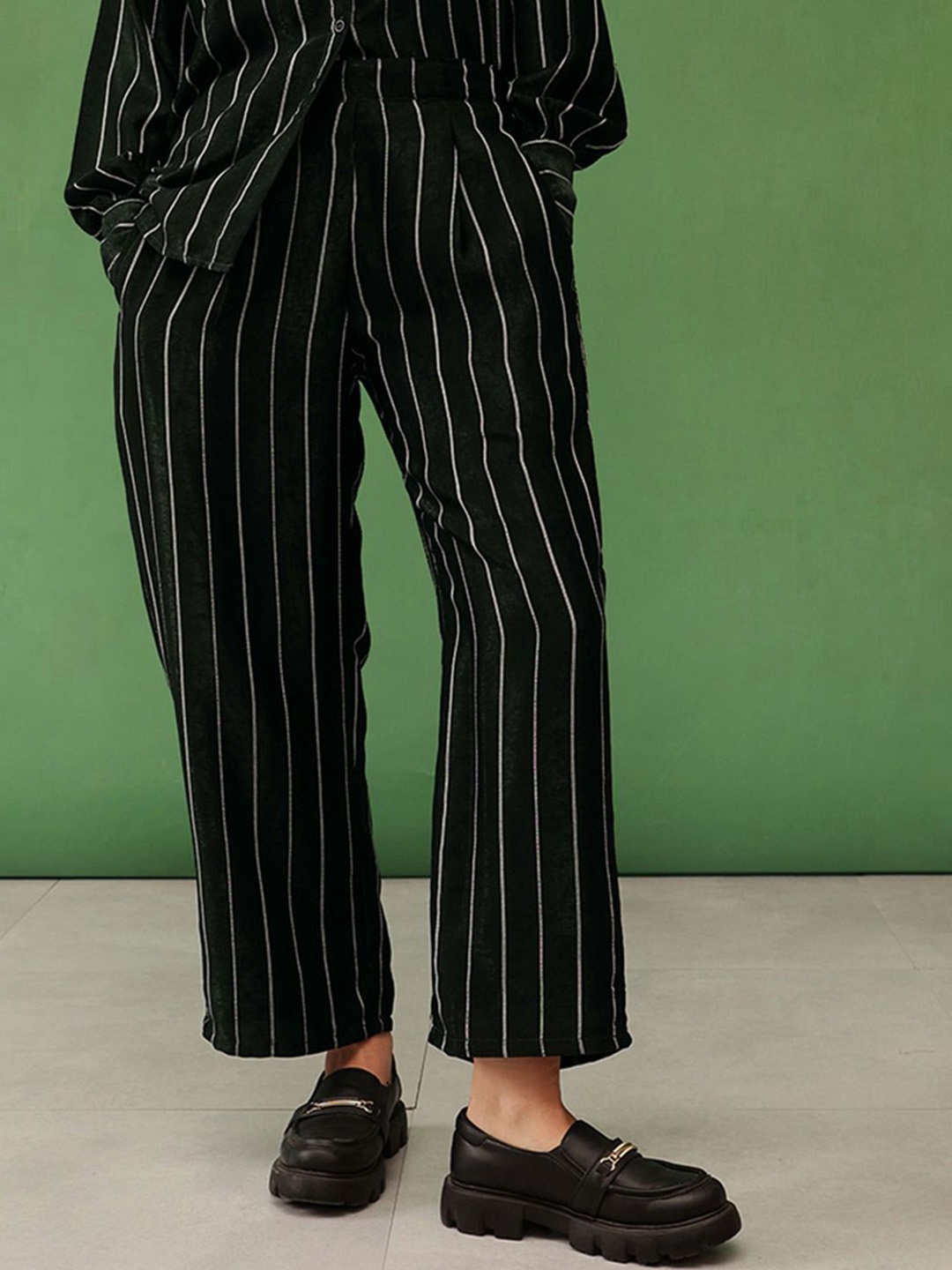 

CORSICA Women Striped Trousers, Green