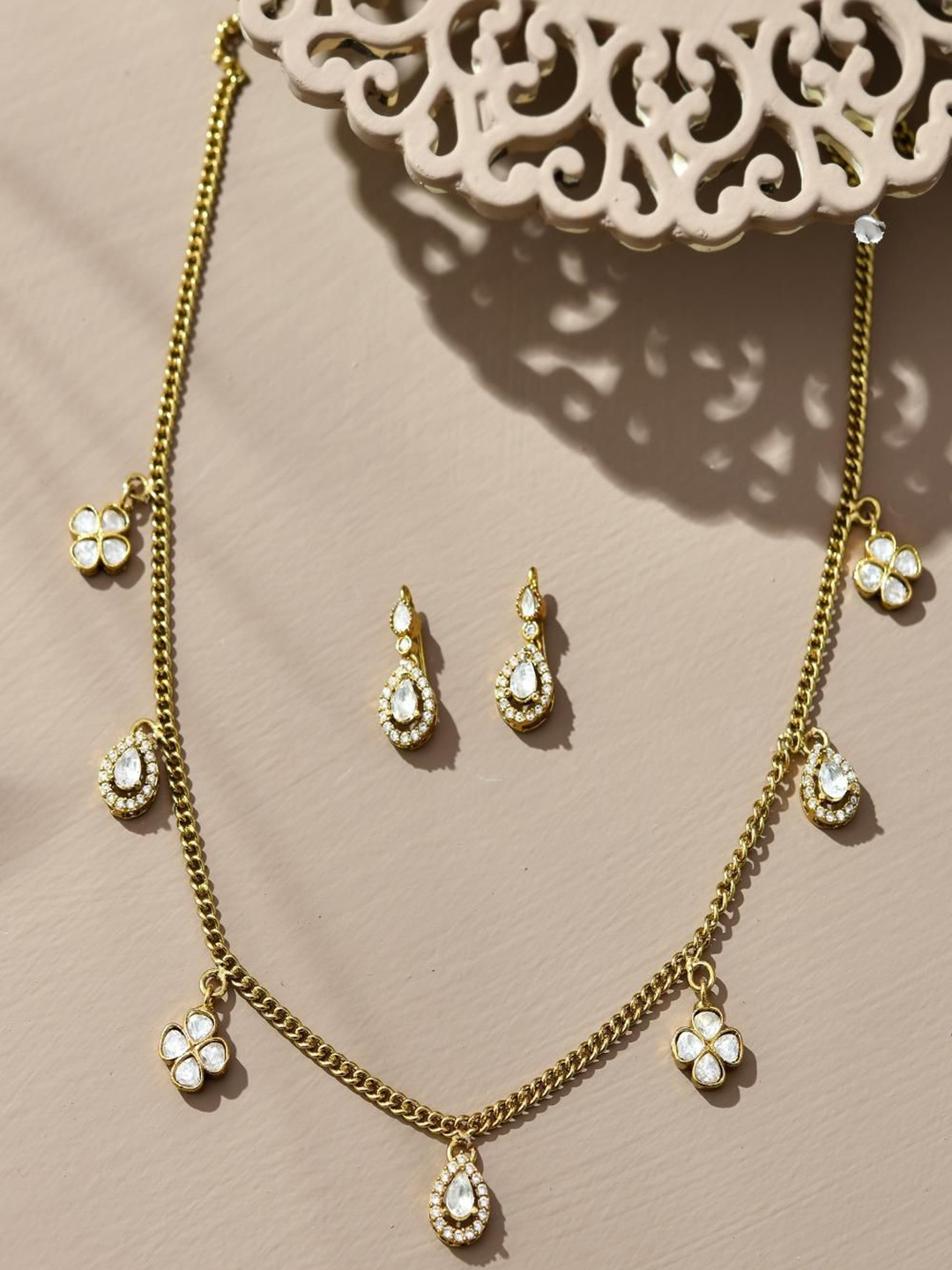 

STYYO Gold-Plated Artificial Stones Studded Jewellery Set, White