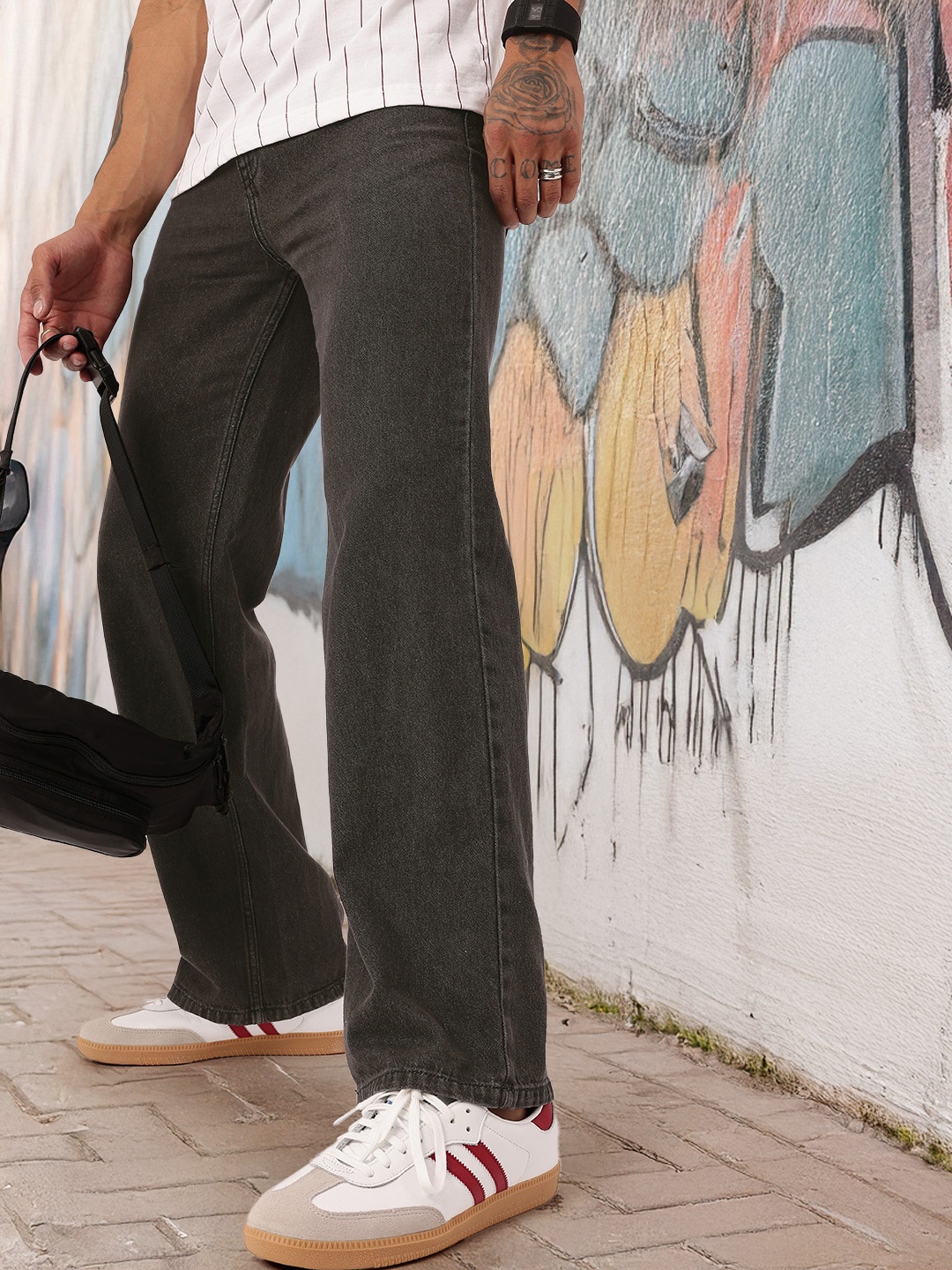 

Kook N Keech Men Urban Vibe Wide Leg Fit Jeans, Black