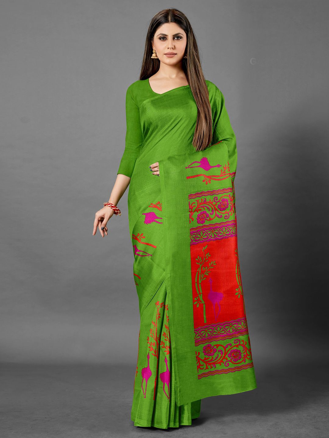 

Mitera Warli Silk Blend Designer Block Print Saree, Green