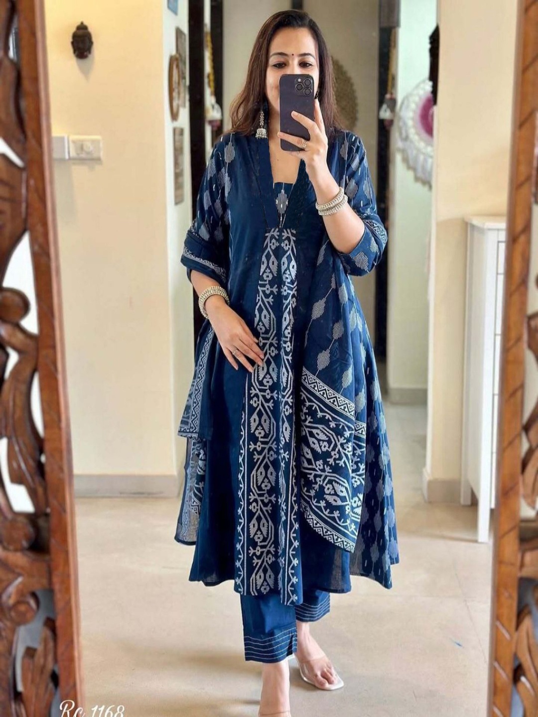 

Anni Designer Women Printed Regular Kurta with Trousers & With Dupatta, Blue
