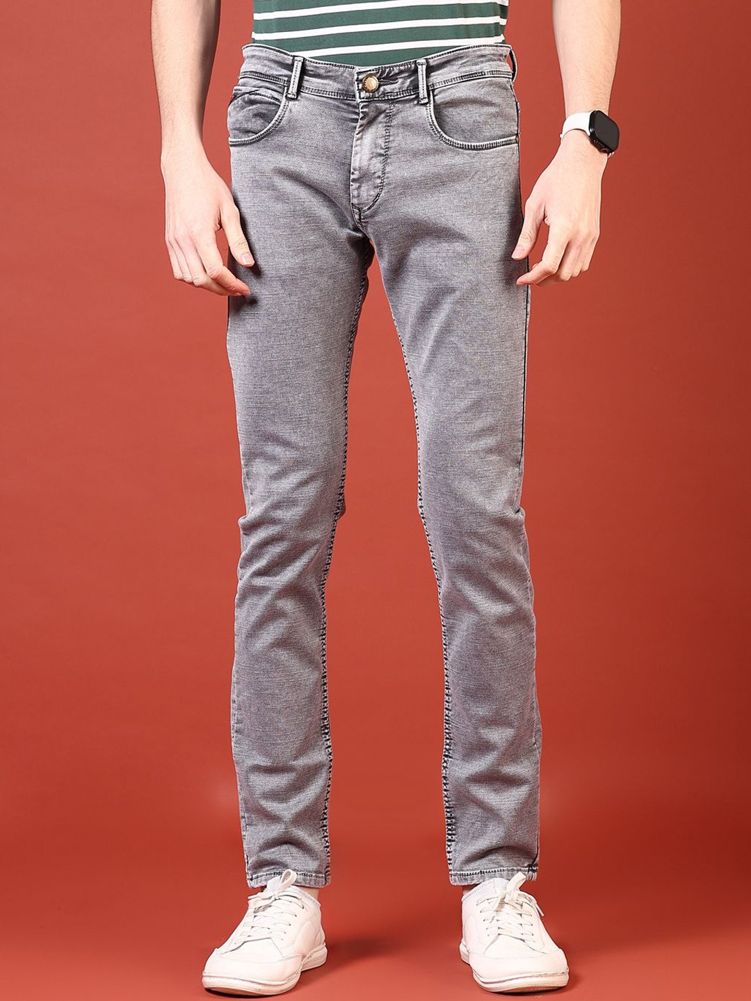 

V-Mart Men Light Fade Jeans, Grey
