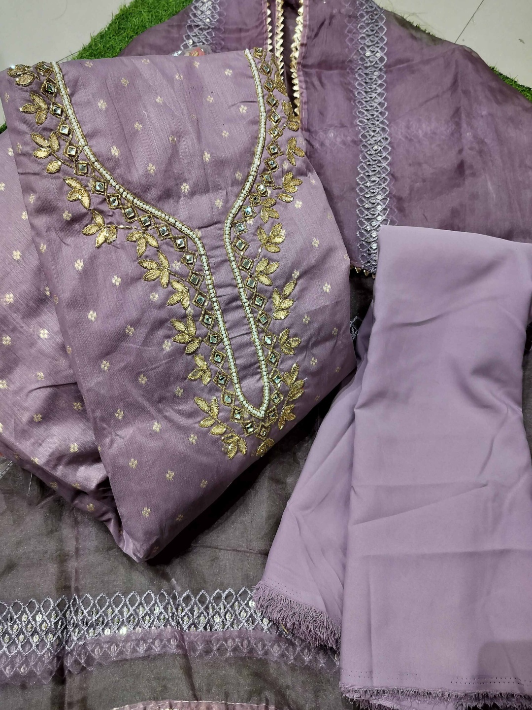 

REET MAHAL Floral Embroidered Mirror Work Chanderi Silk Unstitched Dress Material, Purple