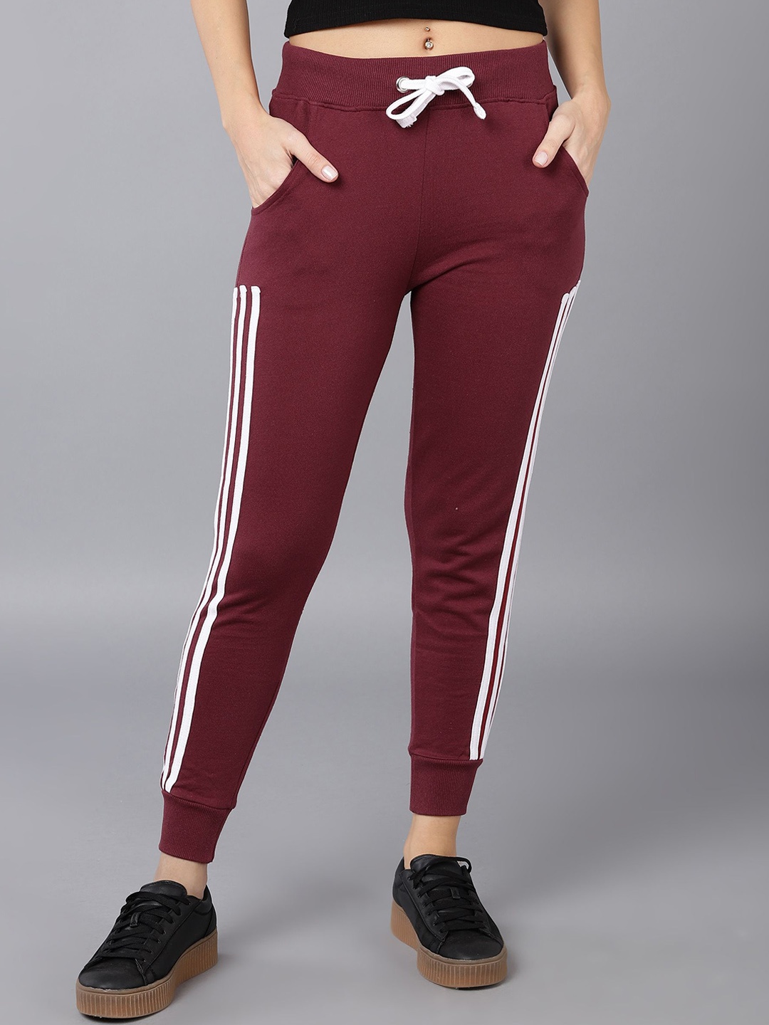 

Metronaut Women Slim-Fit Mid Rise Joggers, Maroon