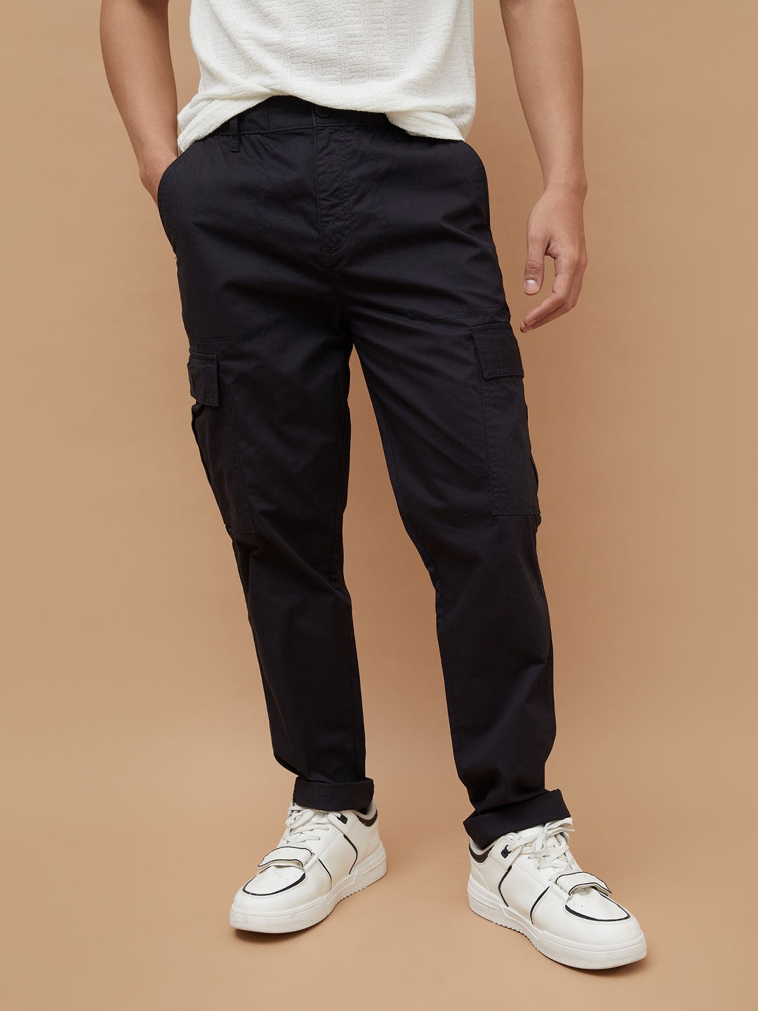 

Fame Forever by Lifestyle Men Cargos Trousers, Black