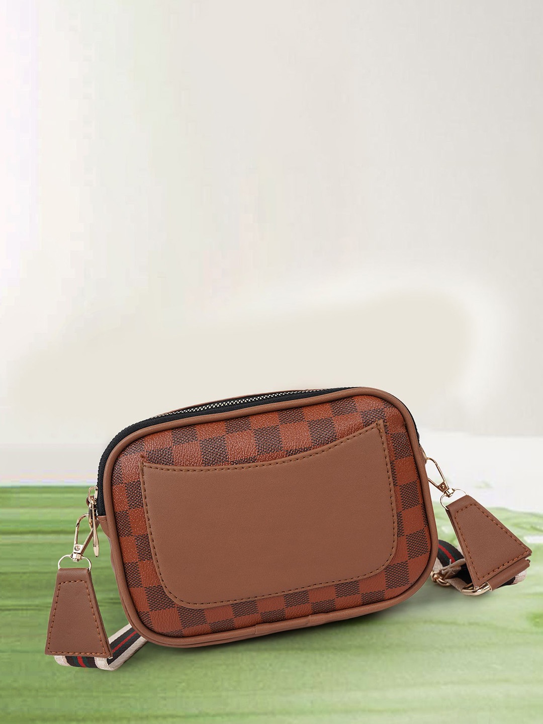 

ROMOFY Sling Bag with Tasselled, Brown