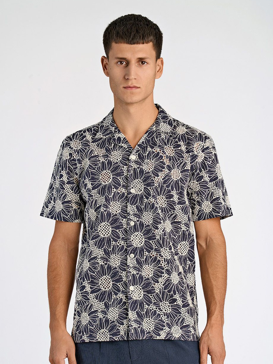 

LINDBERGH Men Floral Opaque Printed Casual Shirt, Blue