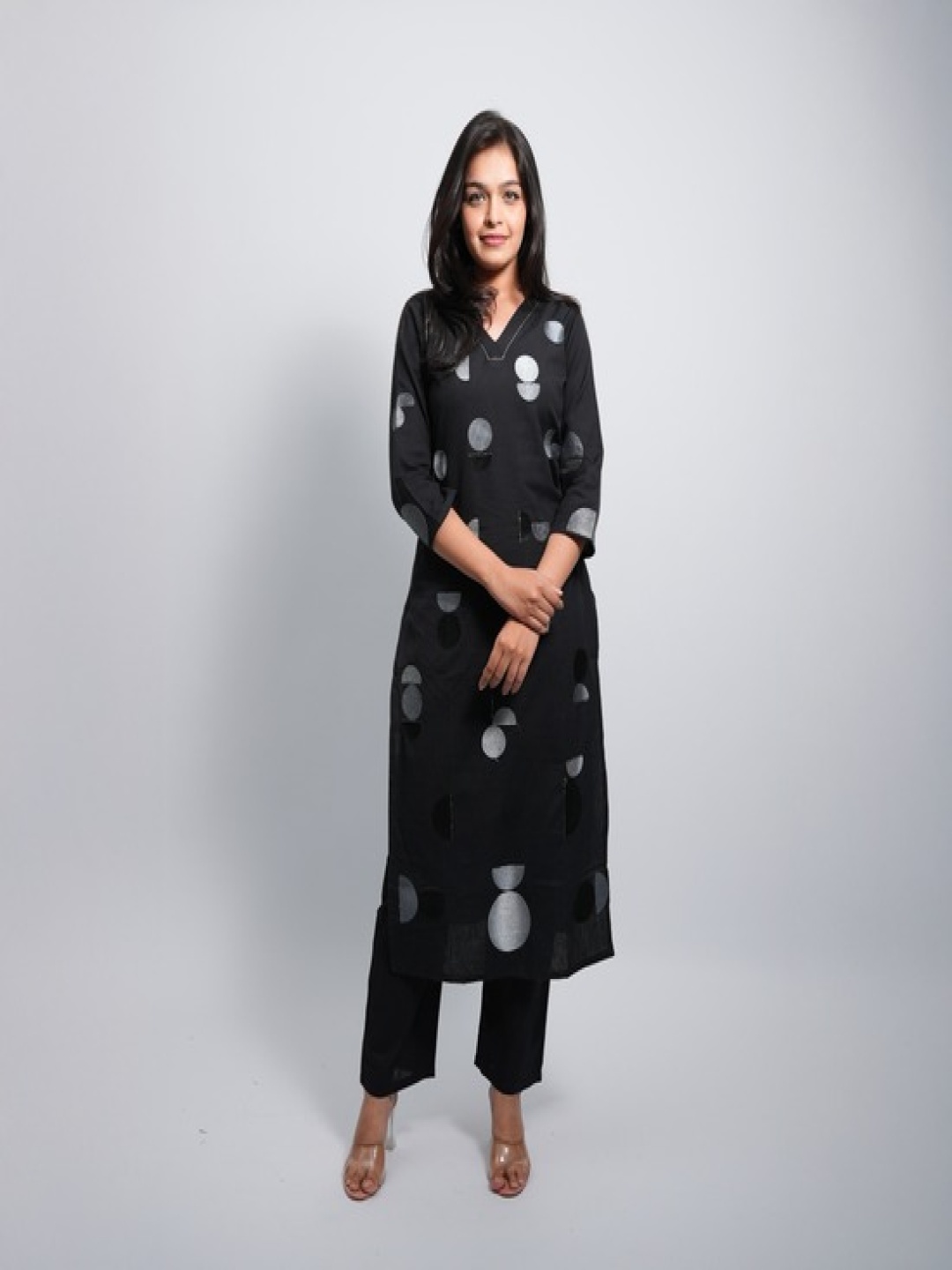 

DEVIDINO Women Regular Kurta with Trousers, Black
