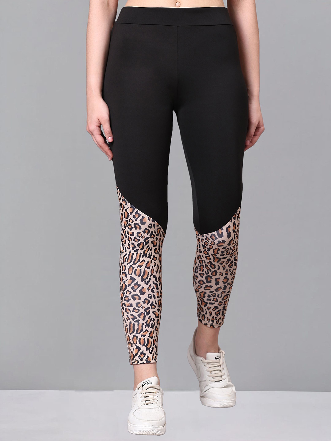 

DTR FASHION Leopard Printed Mid-Rise Ankle-Length Gym Tights, Black