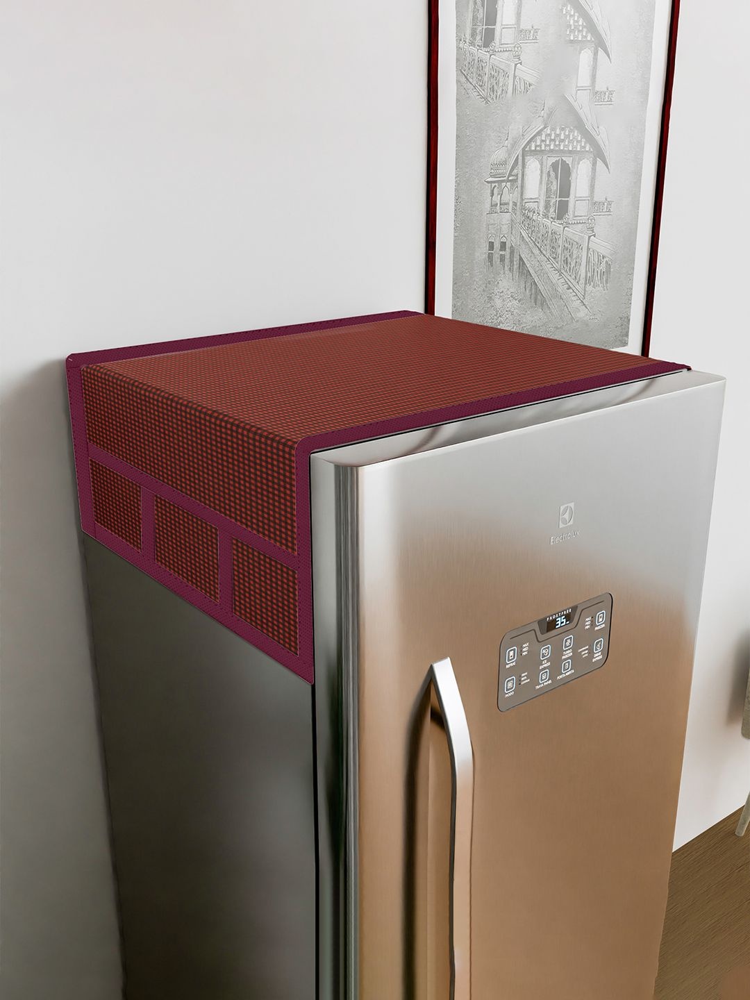 

Kuber Industries Maroon Checked Fridge Top Cover With 6 Utility Pockets
