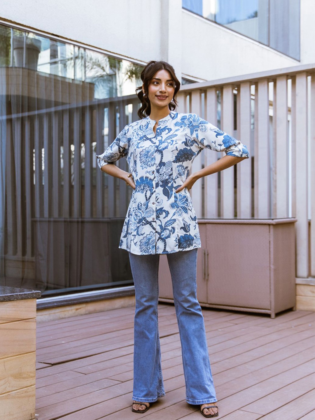 

ARAVALII Floral Print Mandarin Collar Top, Blue