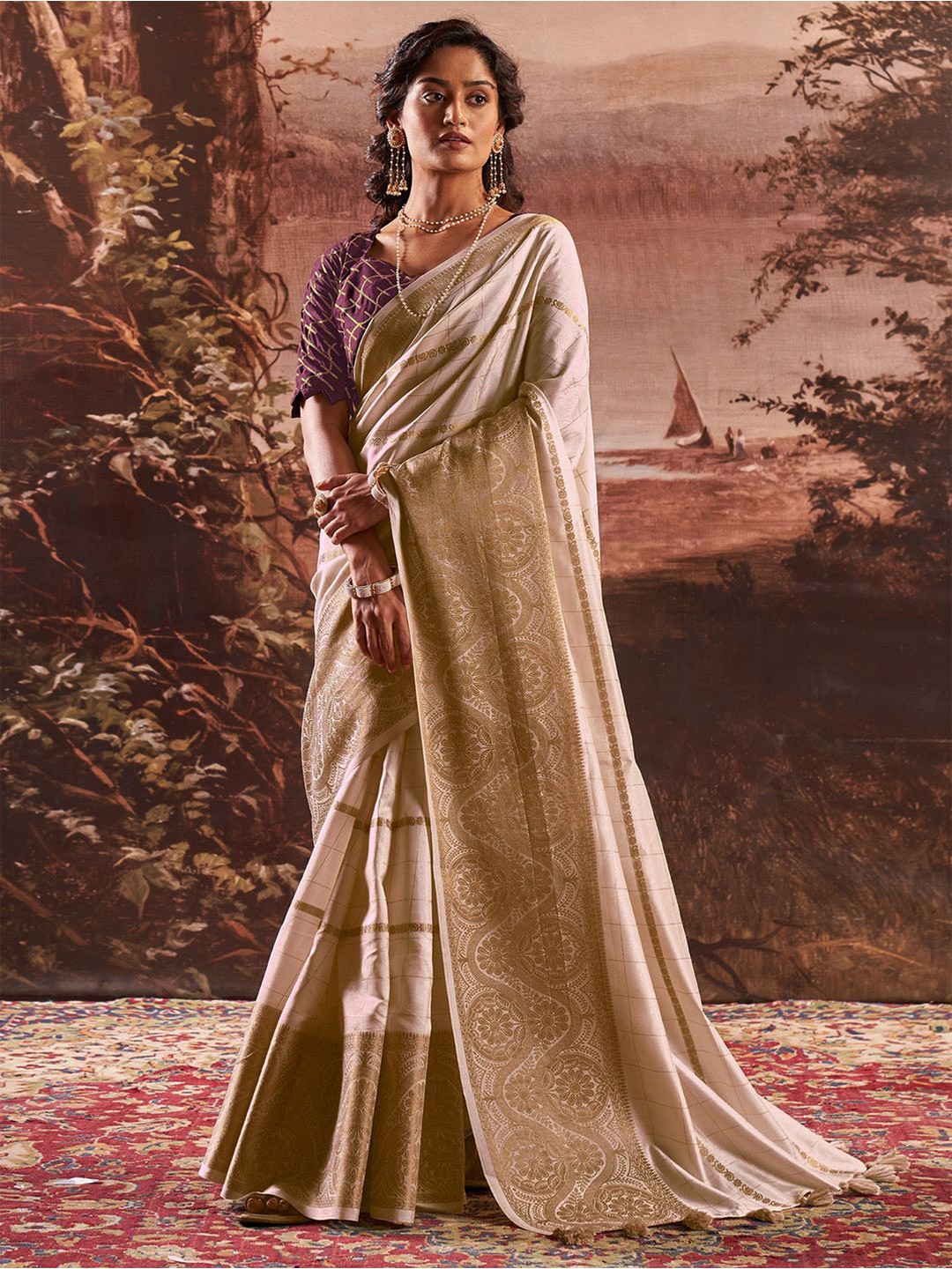 

Mitera Ethnic Motifs Zari Silk Blend Saree, Beige