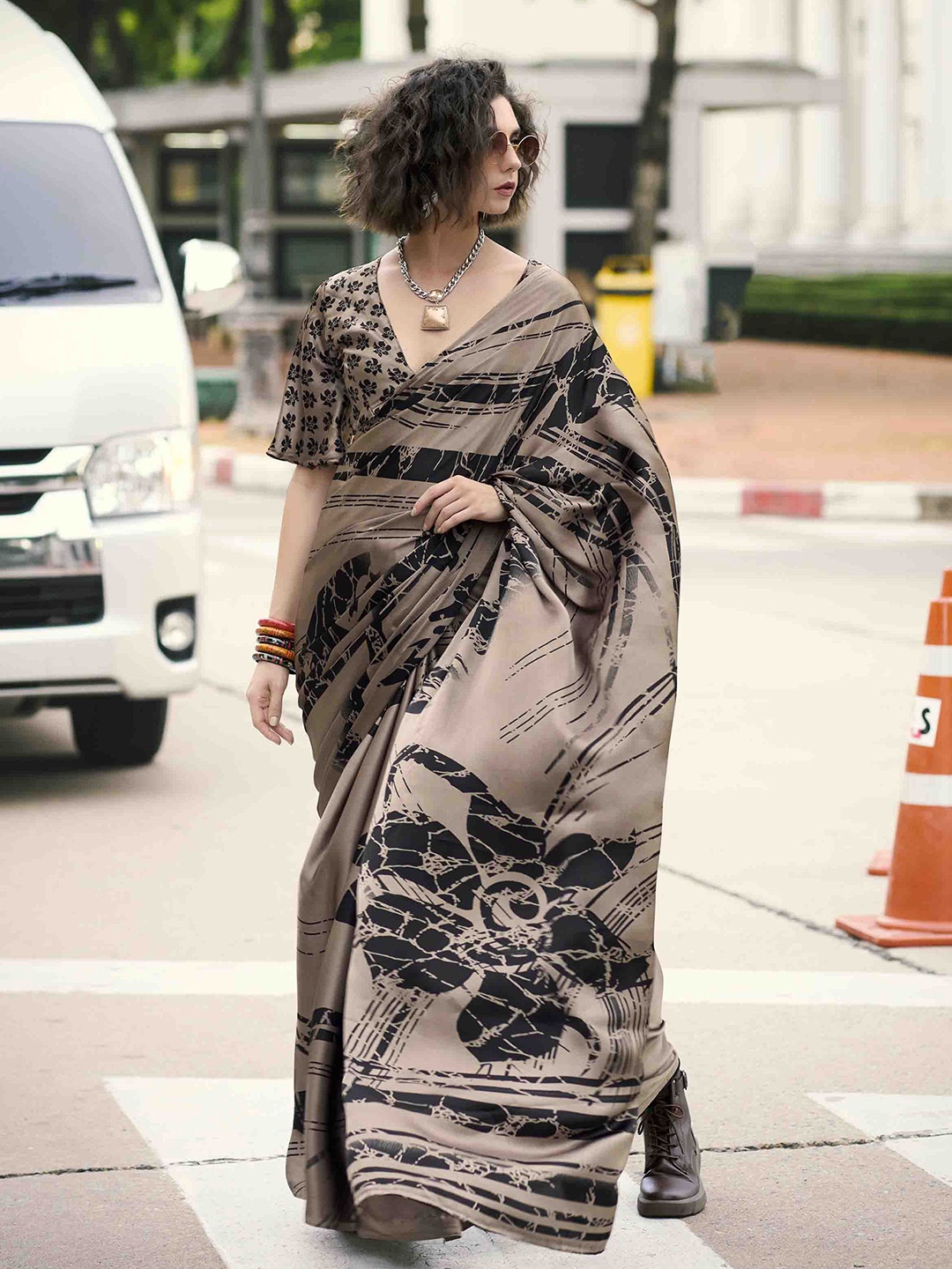 

KALINI Floral Satin Saree, Brown