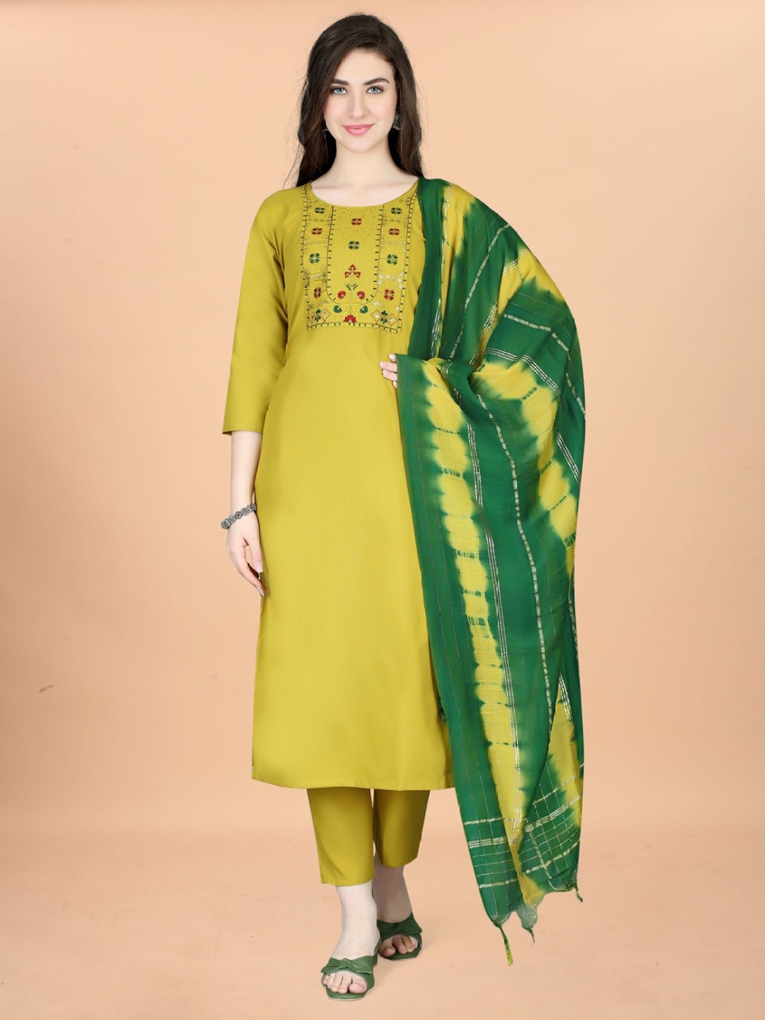 

Fashion FRICKS Women Ethnic Motifs Embroidered Regular Sequinned Kurti with Palazzos & With Dupatta, Yellow