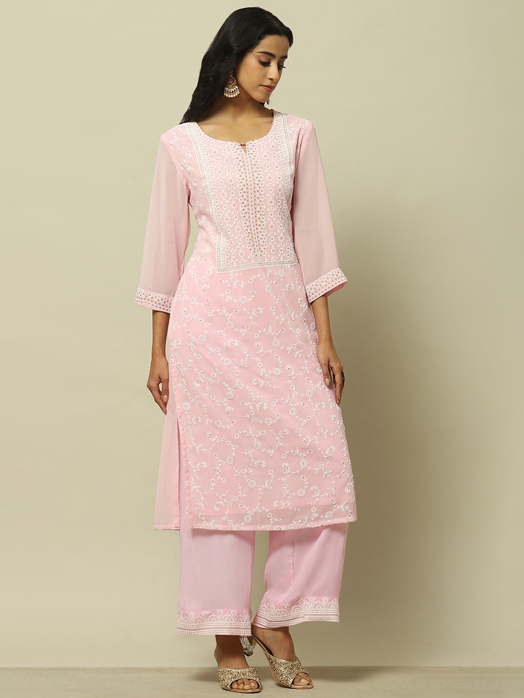 

Rangriti Floral Chikankari Notch Neck Straight Kurta, Pink