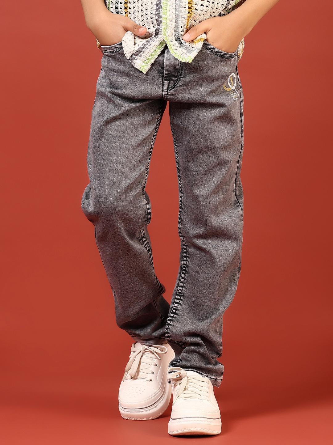 

V-Mart Boys Light Fade Jeans, Black
