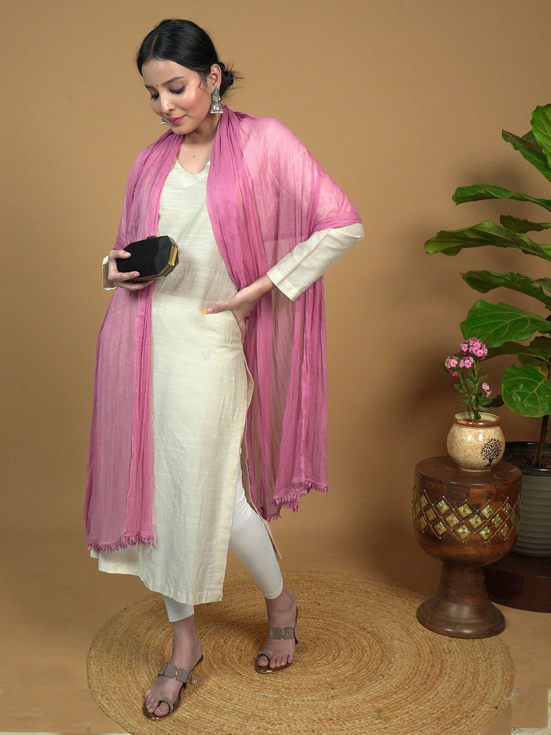 

HELLA FASHIONS Tasselled Dupatta, Pink