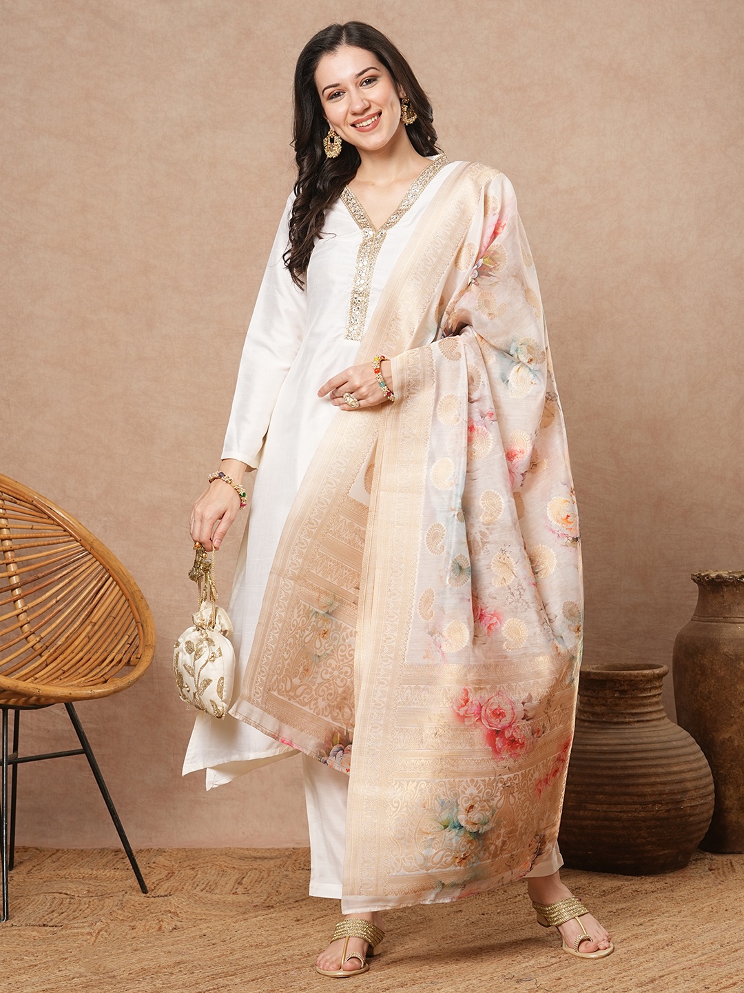 

FASHOR Women Embroidered Regular Kurta with Trousers & With Dupatta, White