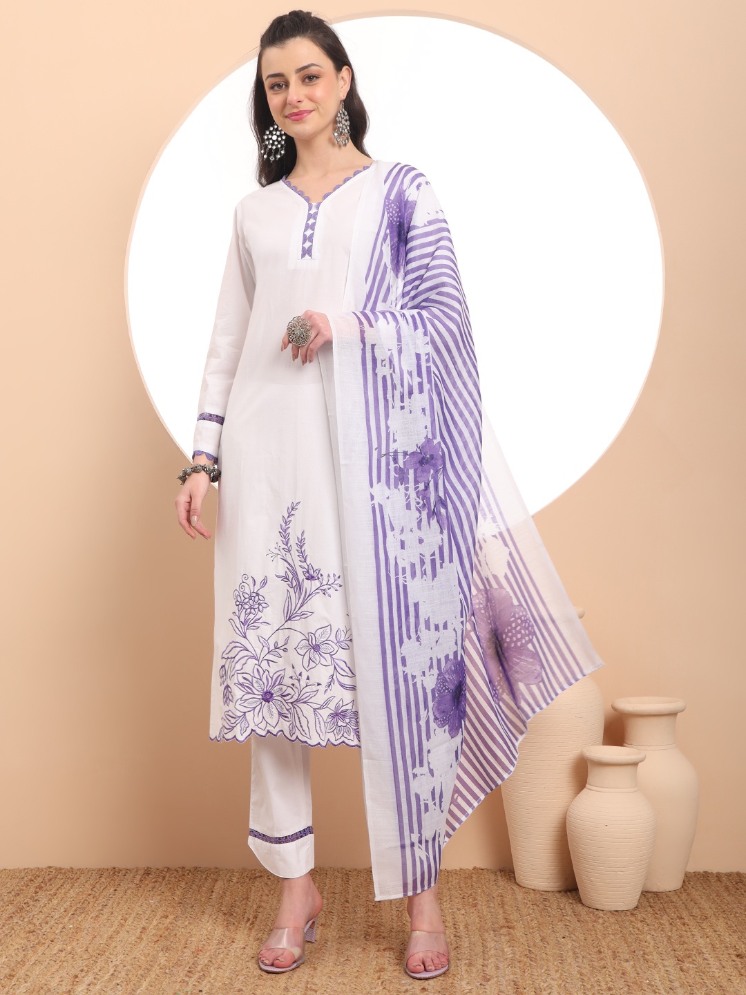 

Yufta Women Floral Embroidered Regular Chikankari Pure Cotton Kurta with Trousers & With Dupatta, White
