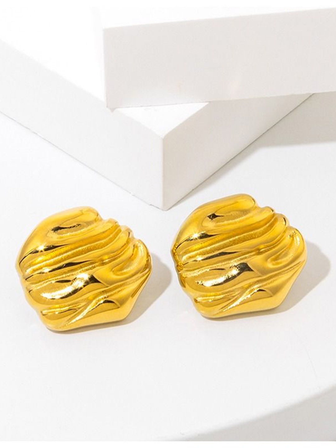 

VIEN Stainless Steel Gold-Plated Contemporary Shaped Studs