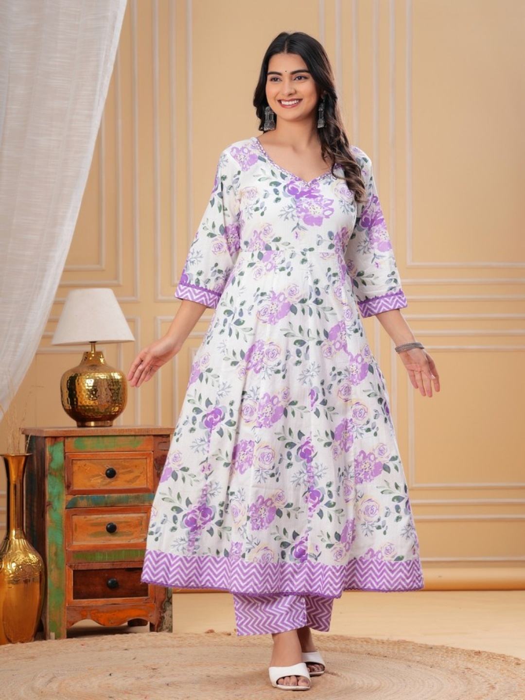 

Kanahari Women Floral Embroidered Pleated Pure Cotton Kurta with Palazzos & With Dupatta, Purple