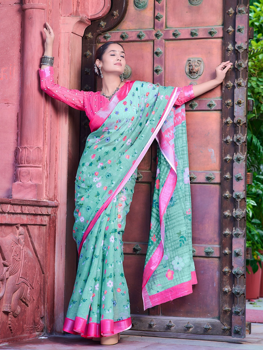 

Moda Rapido Floral Zari Block Print Saree, Sea green